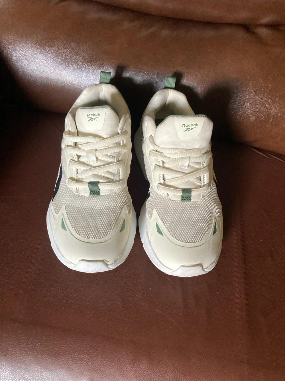 Reebok Off-White Sneakers with Green Accents Girls Size 3